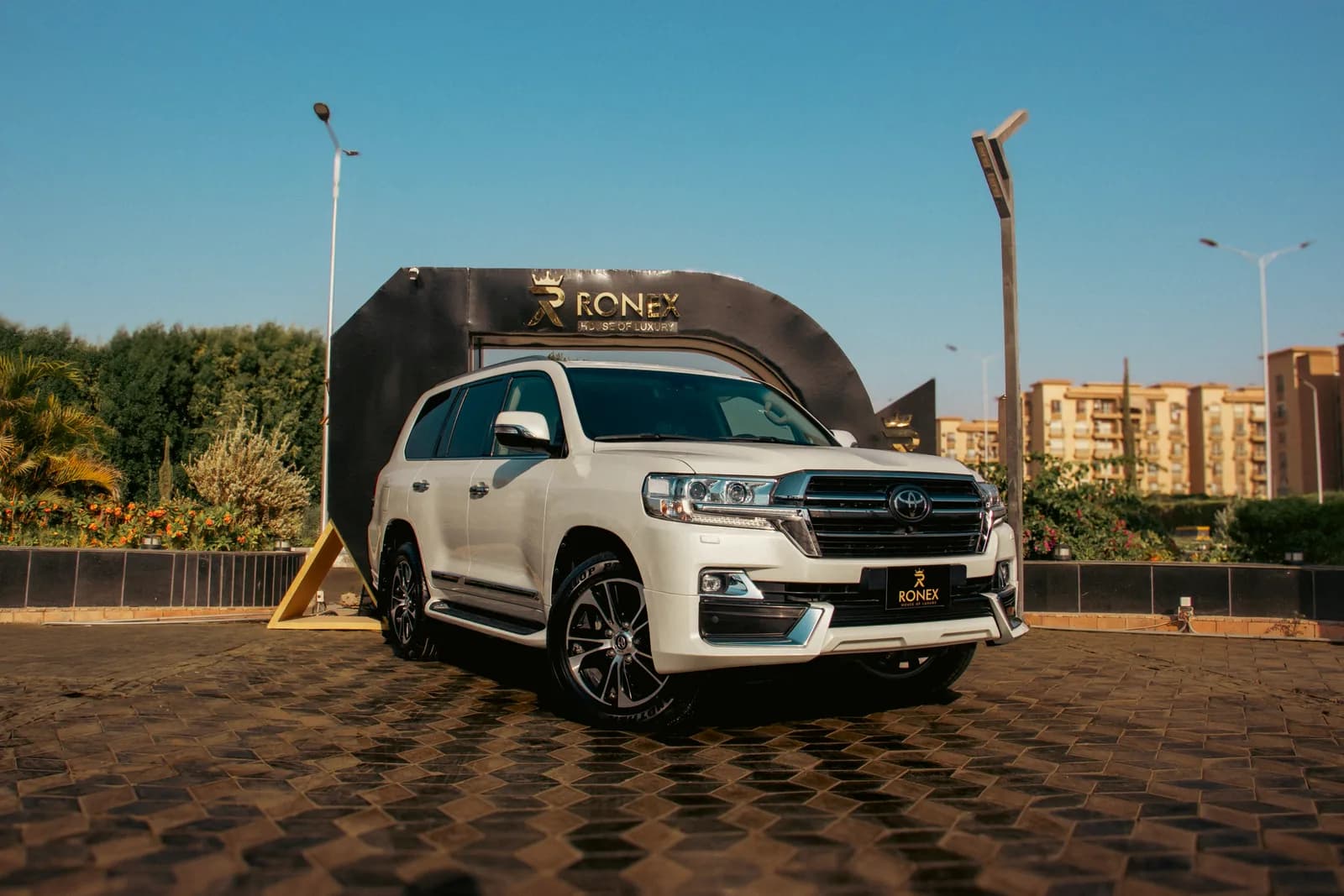 Land Cruiser Zero