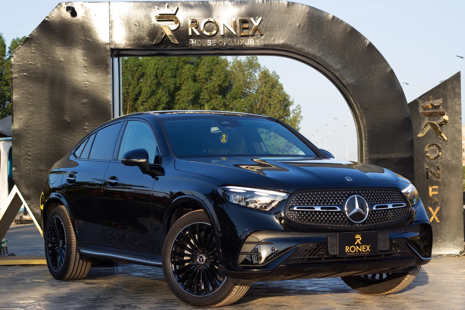 GLC300 Black Browen